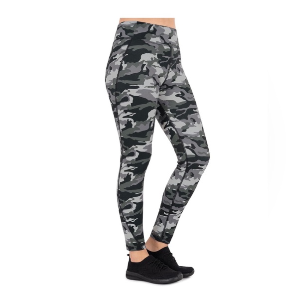 ATHLETIC WORKS Womens Leggings Size XL 16-18 Camouflage NWOT - Picture 1 of 6